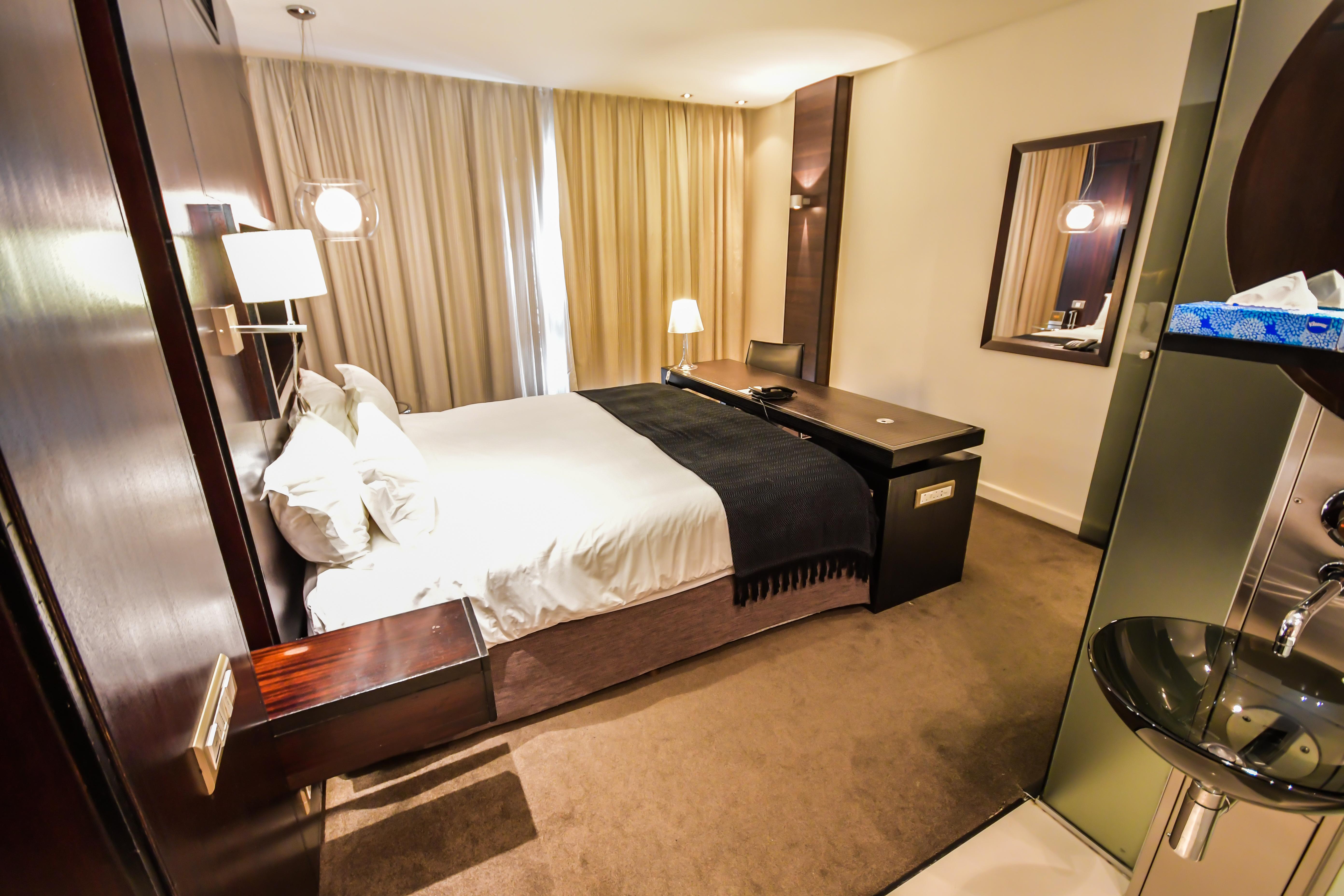 Colosseum Hotel Le Cap Extérieur photo